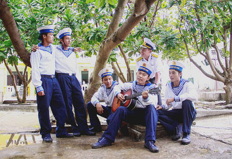 Trường Sa tha thiết, thiêng liêng - Bài 3: Những thời khắc sâu lắng không quên