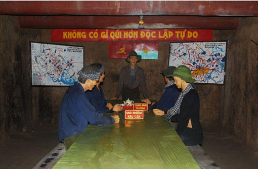 Đến chiến trường xưa lắng nghe đất kể