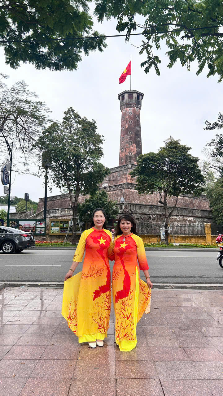 30/4 trong lòng người Hà Nội, khi các thế hệ chung niềm tự hào