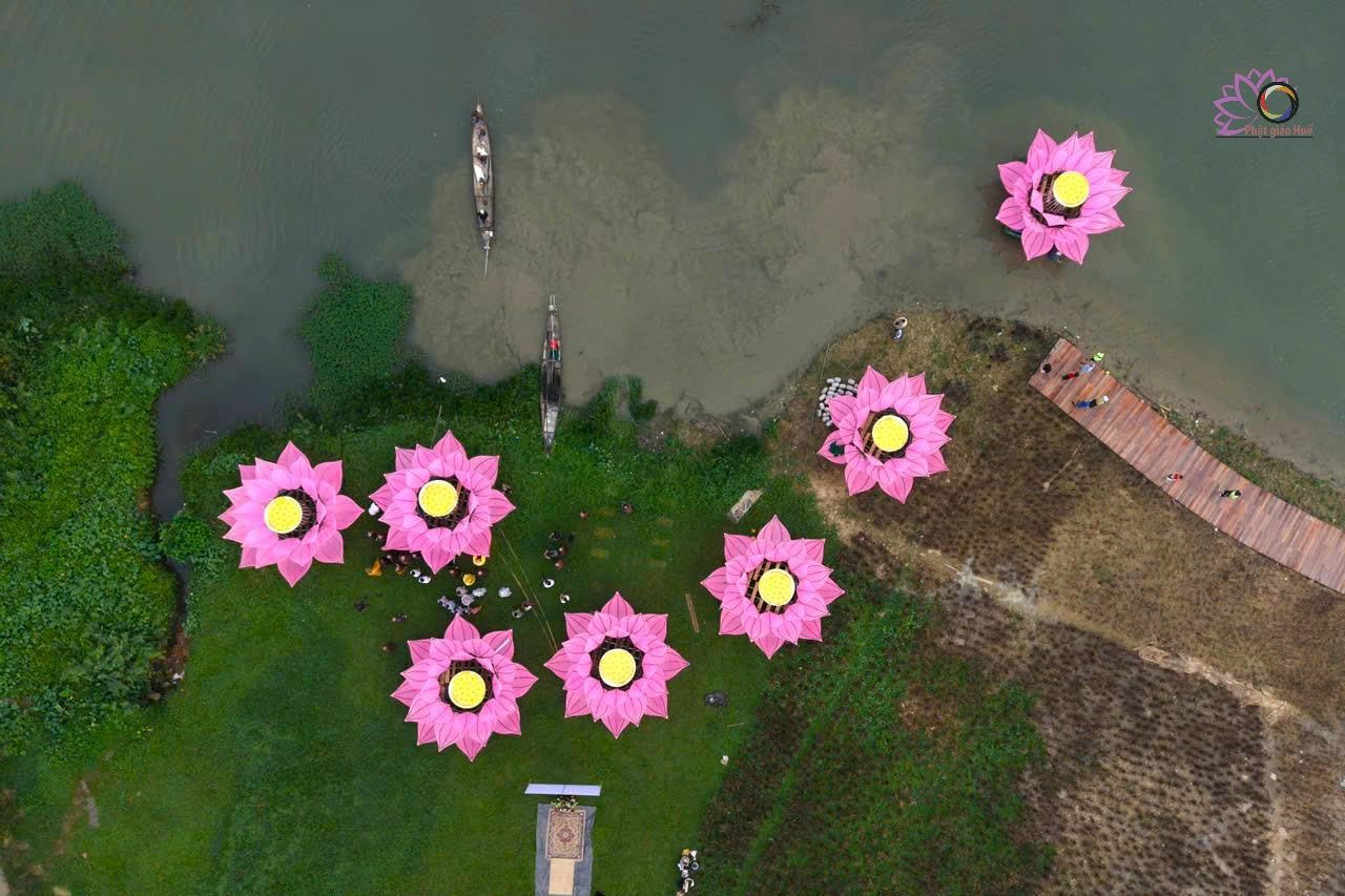 Hối hả không khí chuẩn bị mừng Đại lễ Phật Đản 2025 khắp cả nước