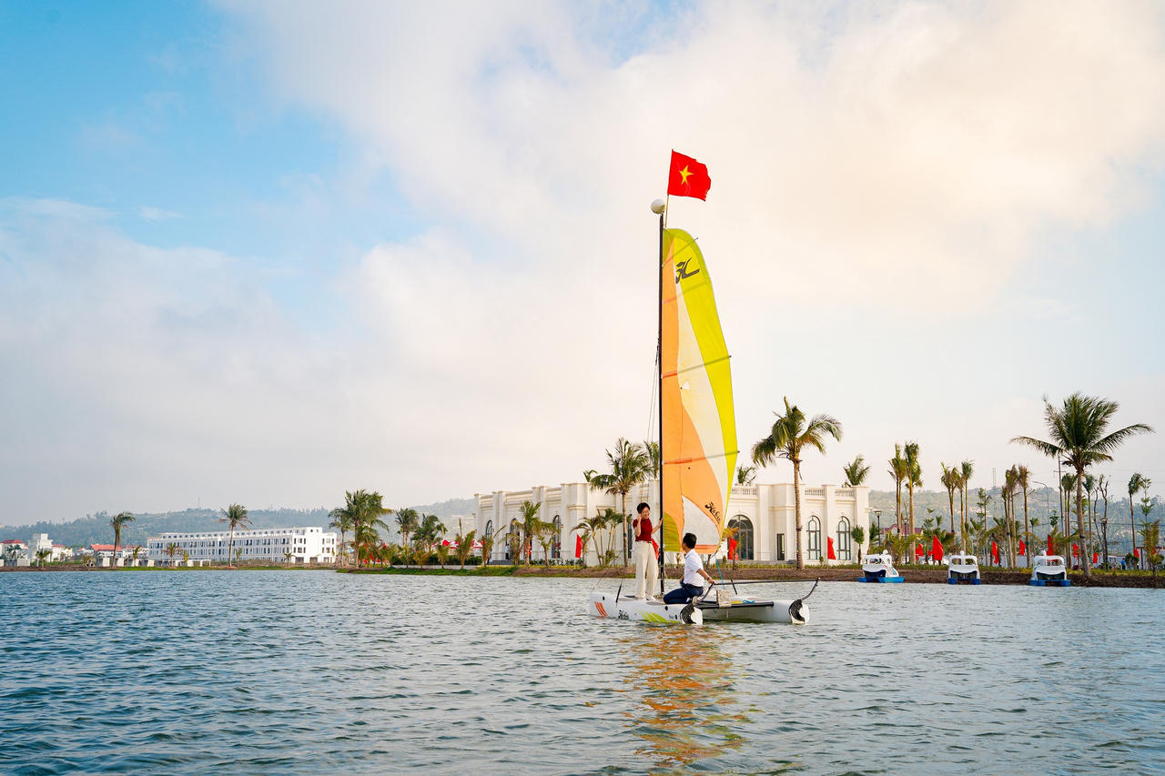 Ưu đãi đặc quyền chào đón dịp cao điểm nghỉ hè 2025 tại quần thể nghỉ dưỡng và thể thao Ruby Tree Golf Villas