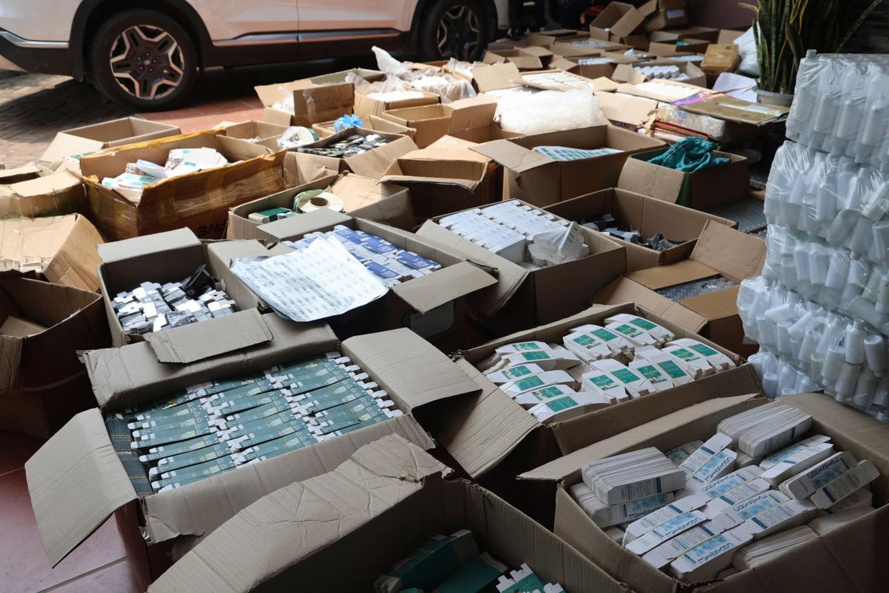 Triệt phá cơ sở mỹ phẩm giả ở Bắc Giang bán hơn 100.000 đơn hàng qua Shopee, Tiktok