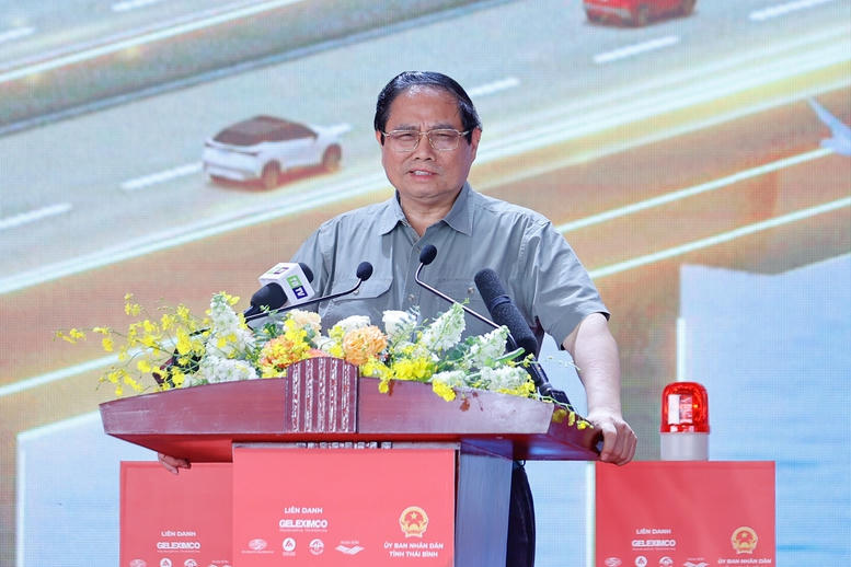 Thủ tướng dự lễ khởi công tuyến cao tốc huyết mạch qua Thái Bình, Nam Định