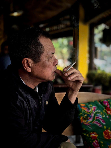 Cha, con và nghề báo