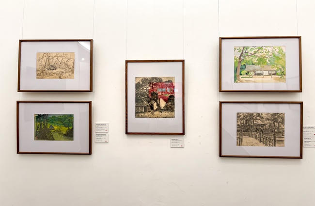 Chiêm ngưỡng những tác phẩm nghệ thuật đặc sắc về Chủ tịch Hồ Chí Minh