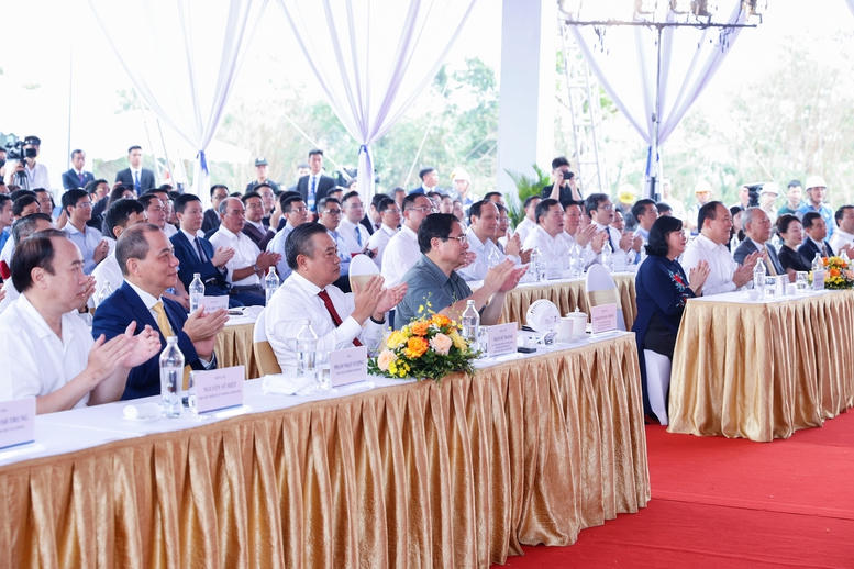 Thủ tướng phát lệnh khởi công cầu Tứ Liên (Hà Nội), yêu cầu hoàn thành trong 24 tháng