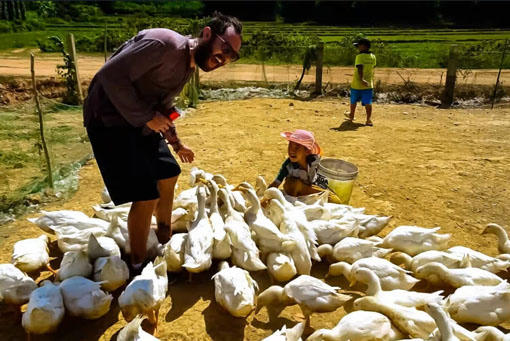 'Cai nghiện công nghệ' cho trẻ em bằng du lịch không thiết bị điện tử