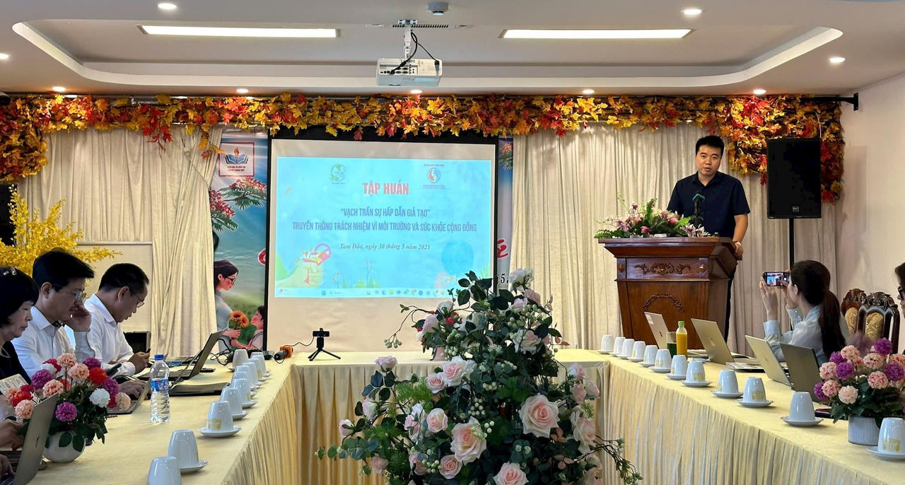 'Mỗi điếu thuốc lá đang bóp nghẹt hơi thở của Trái Đất'