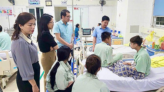 “Chiến thắng” Hà Bá từ những lớp dạy bơi 0 đồng