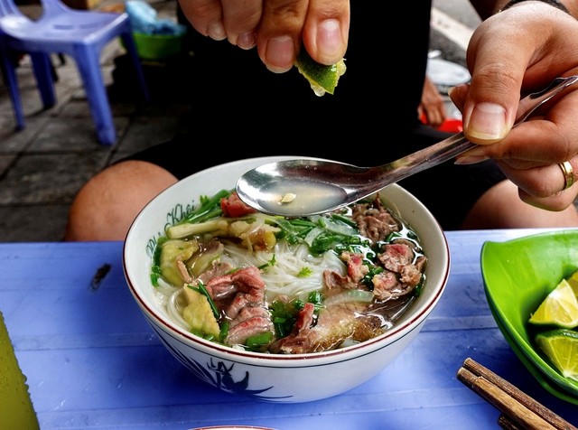 Hà Nội - nơi “quá khứ chưa bao giờ xa rời hiện tại”