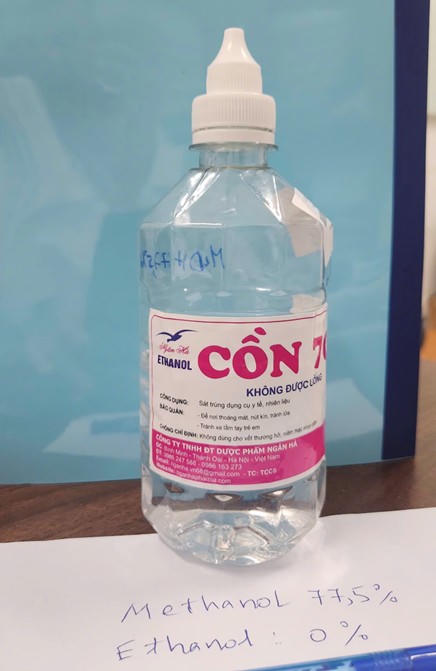 Dùng cồn... súc miệng, người đàn ông hôn mê