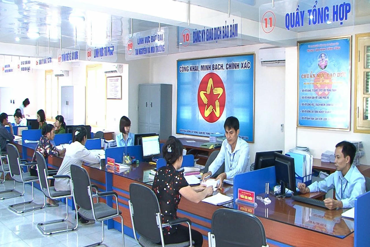 Hà Nội yêu cầu không phát sinh thêm giấy tờ sau sáp nhập