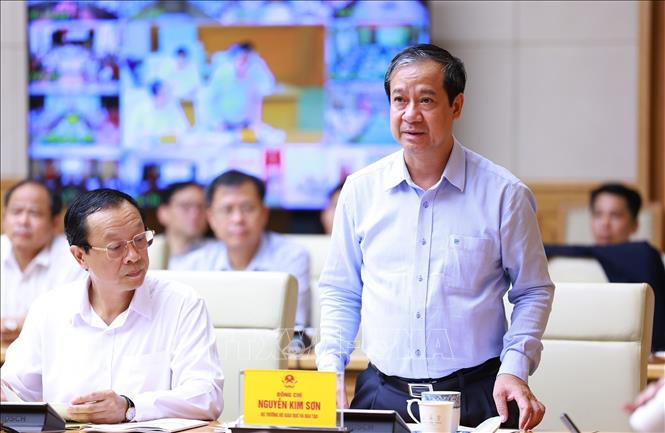 Thủ tướng Phạm Minh Chính: Không để việc sắp xếp đơn vị hành chính ảnh hưởng đến Kỳ thi tốt nghiệp THPT 2025