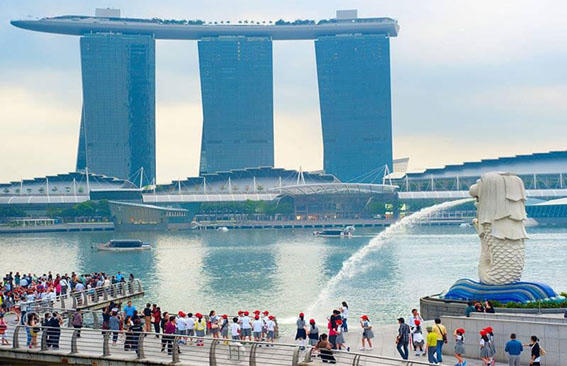 Các quốc gia đẩy mạnh thu hút du khách Việt