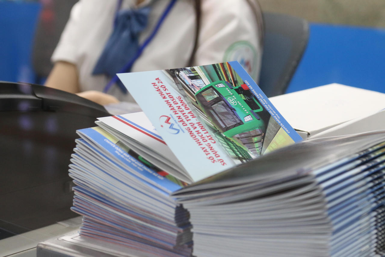 Trải nghiệm đi tàu đường sắt Cát Linh - Hà Đông