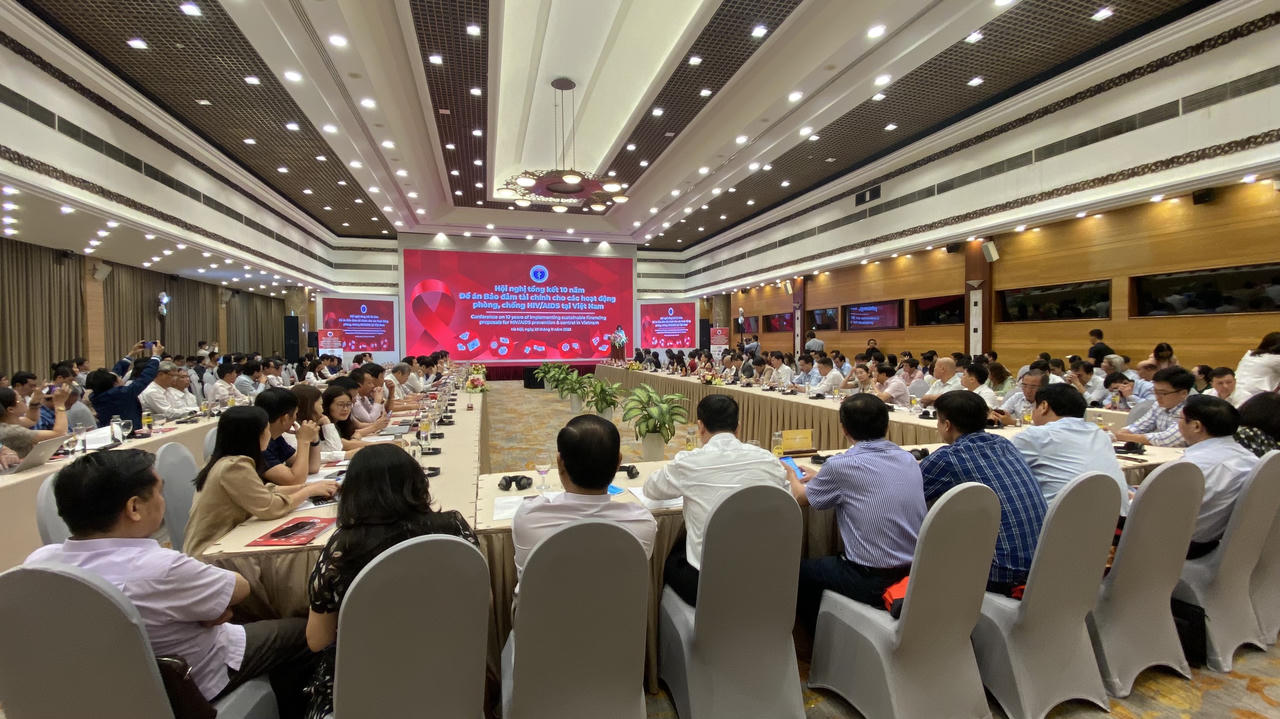 Hiệu quả việc chuyển đổi các nguồn lực tài chính cho phòng, chống HIV/AIDS 