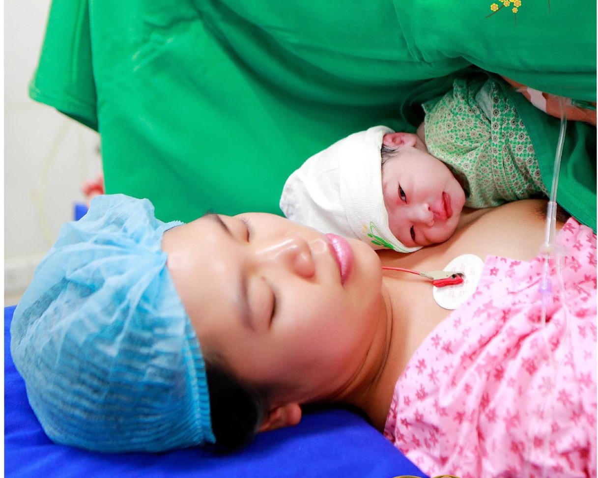 Ngắm những thiên thần nhí chào đời lúc 0h ngày 1/1/2023