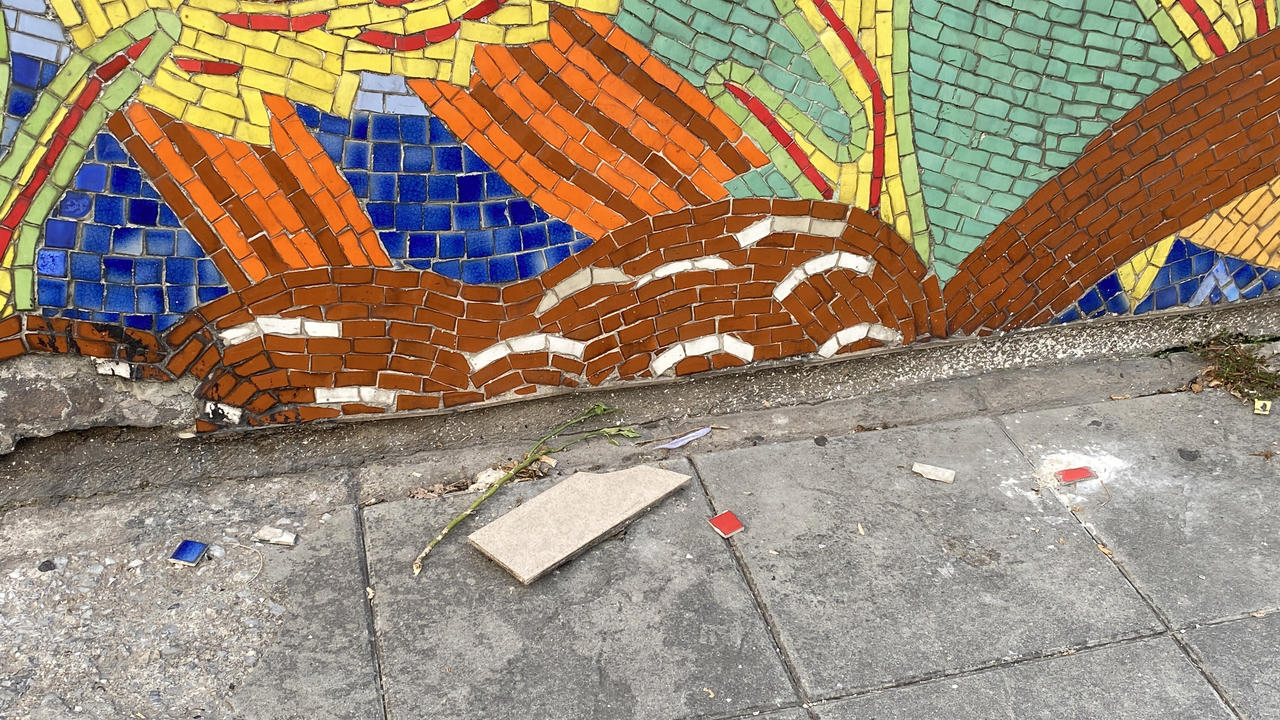  Hà Nội: Con đường gốm sứ xuống cấp nghiêm trọng