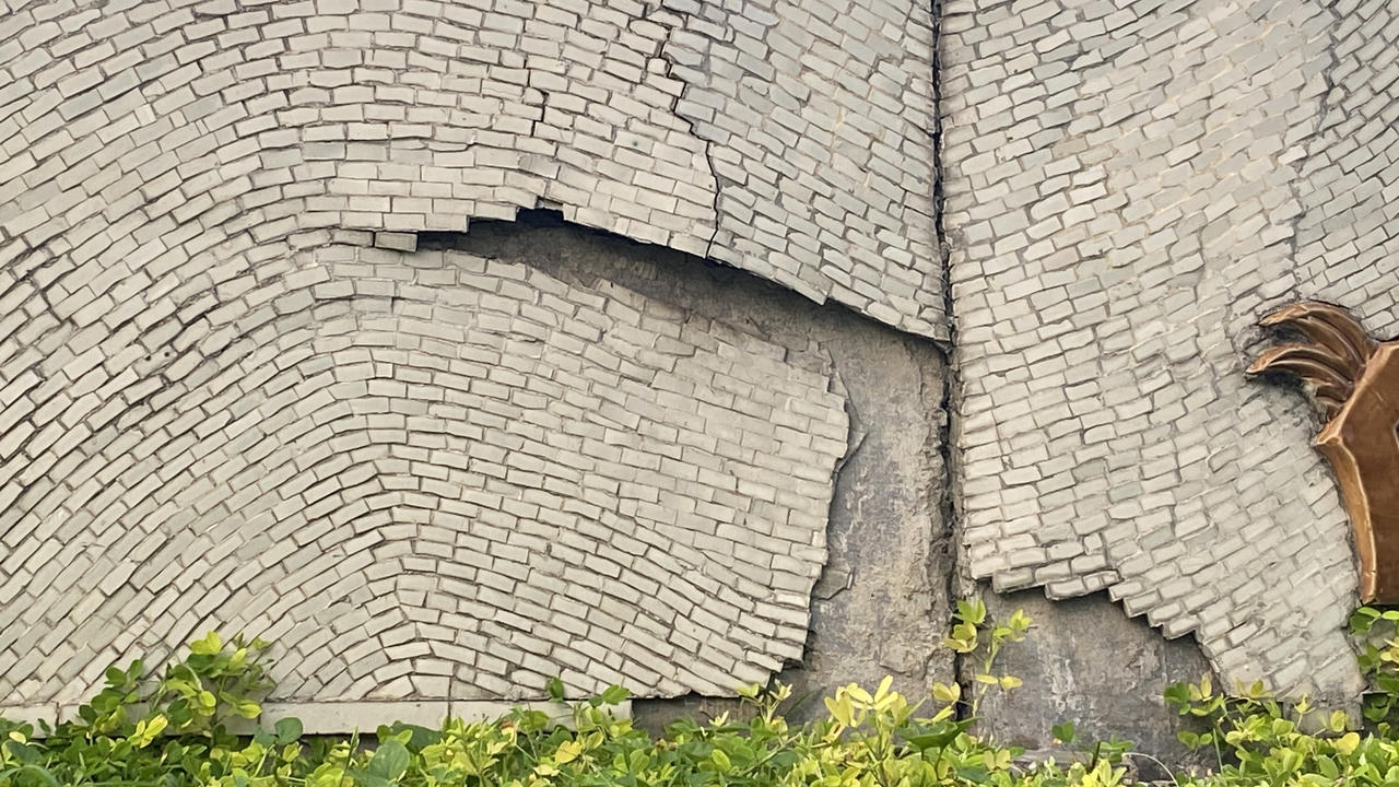  Hà Nội: Con đường gốm sứ xuống cấp nghiêm trọng