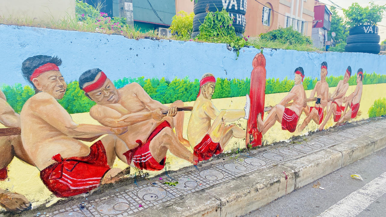 Hà Nội có thêm đường tranh bích họa