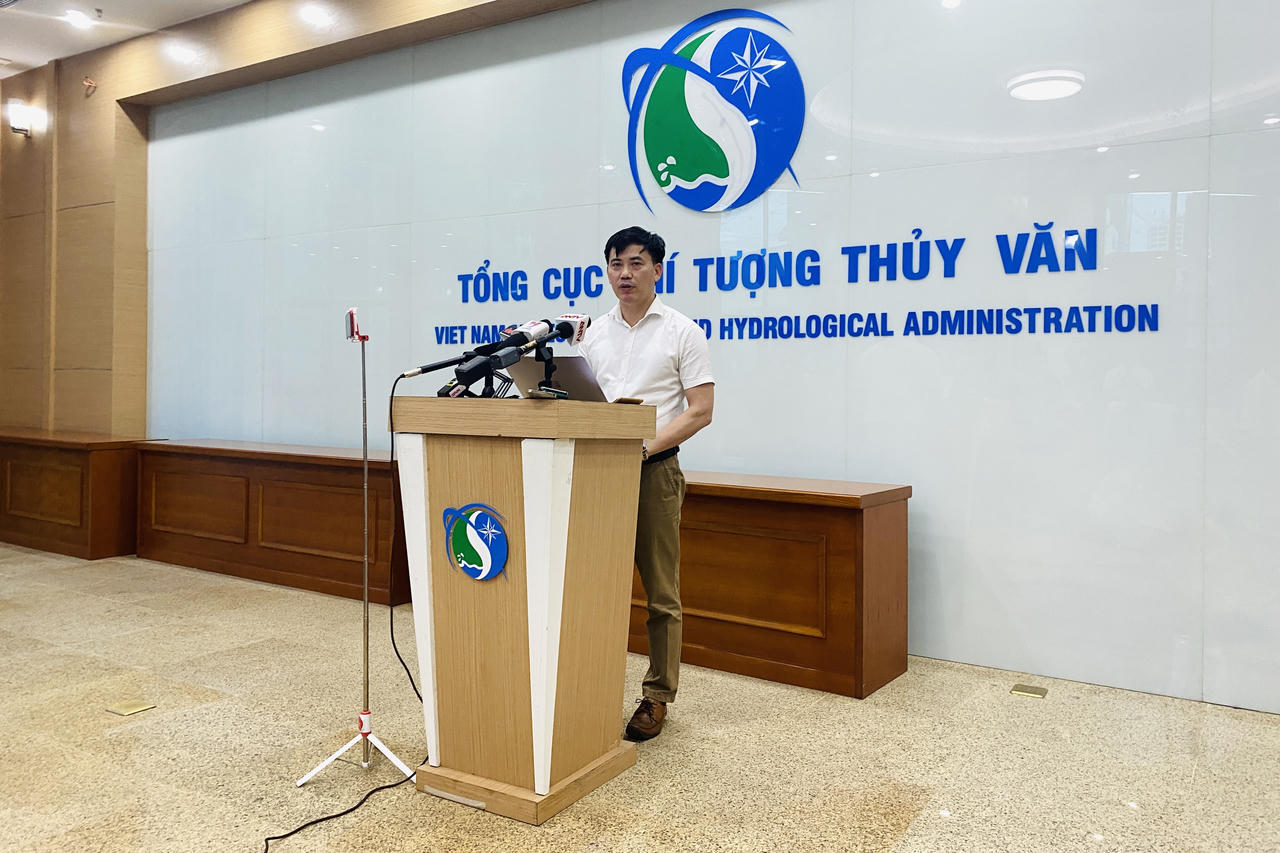 Chuyên gia thời tiết cảnh báo loạt nguy cơ do bão số 1