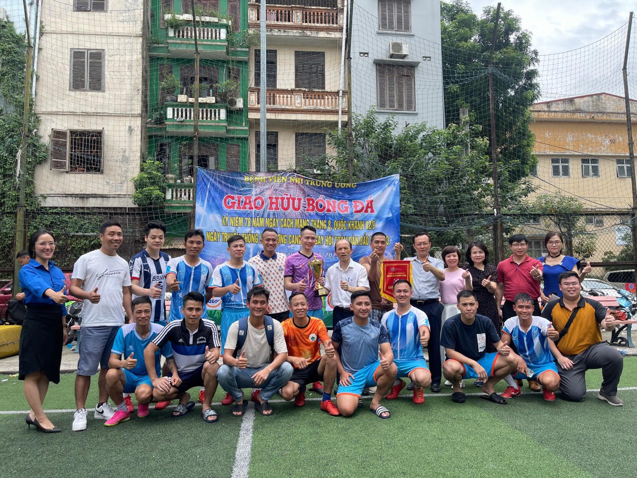 Hà Nội: Giao lưu bóng đá mừng ngày lễ lớn của đất nước 