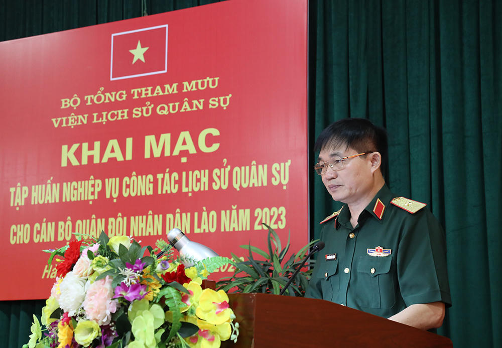 Tập huấn nghiệp vụ công tác lịch sử quân sự cho cán bộ QĐND Lào