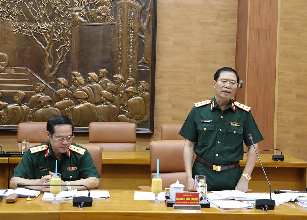 Đại tướng Phan Văn Giang chủ trì Hội nghị Thường vụ Quân ủy Trung ương