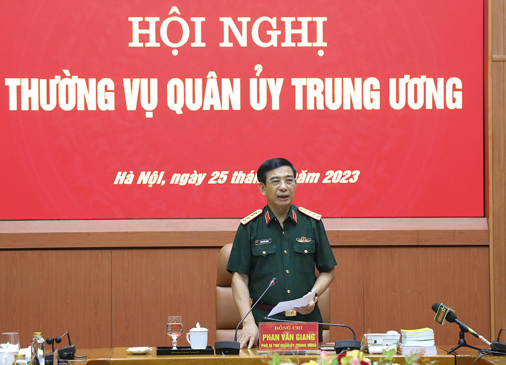 Đại tướng Phan Văn Giang chủ trì Hội nghị Thường vụ Quân ủy Trung ương