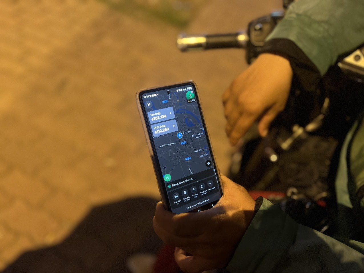 Chuyện những phụ nữ làm 'nghề đàn ông' 