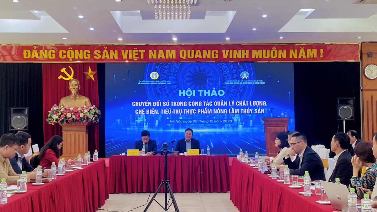 Hà Nội ứng dụng công nghệ cao, chuyển đổi số vào sản xuất, chế biến, tiêu thụ nông sản 