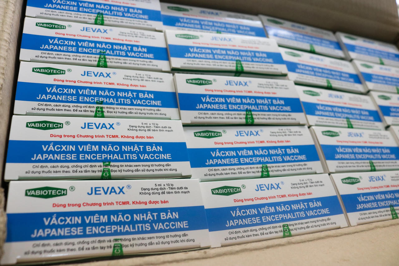Đặt hàng xong 10 loại vaccine trong chương trình tiêm chủng mở rộng 