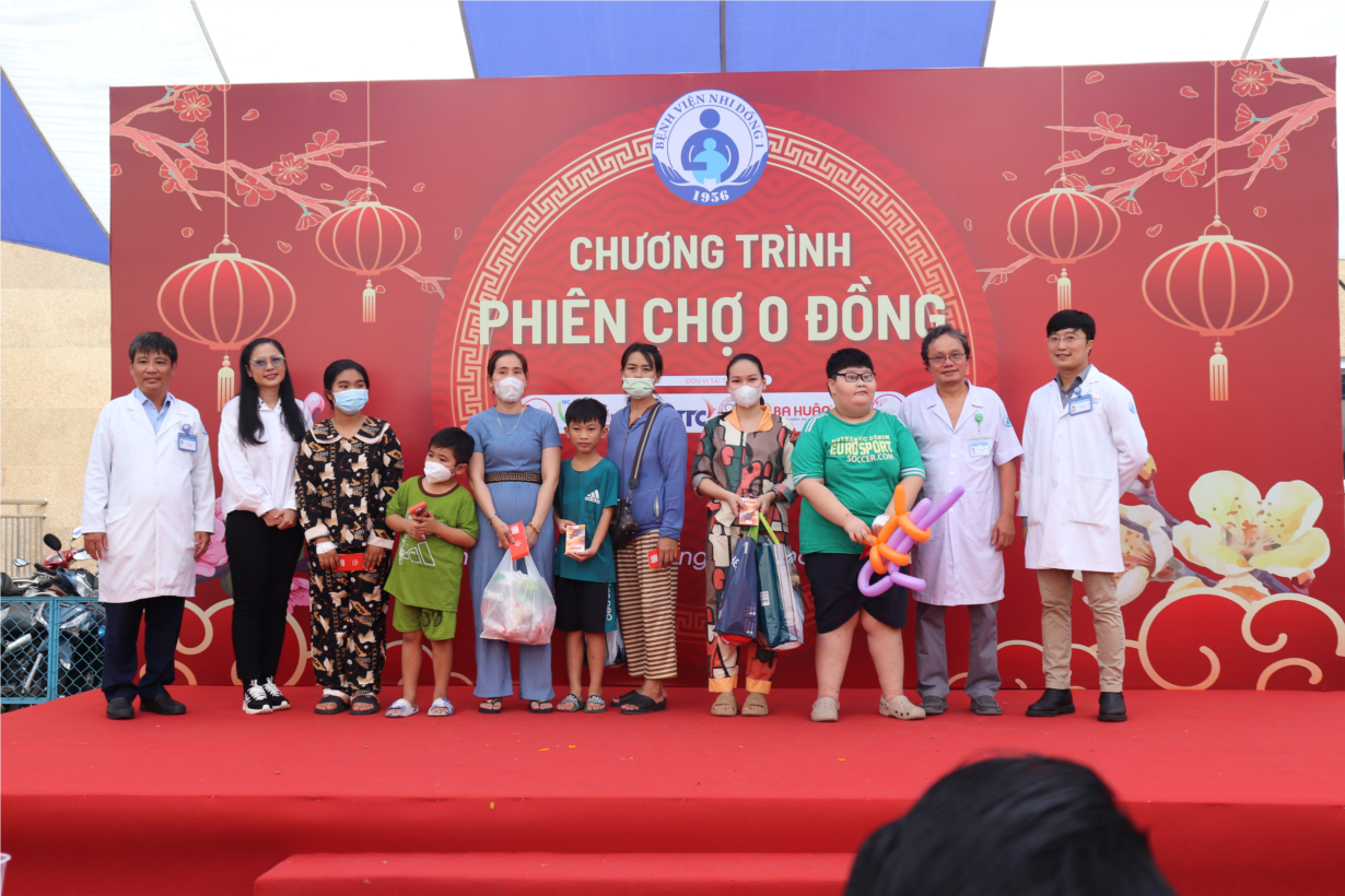 Ấm lòng những hoạt động chăm lo bệnh nhân dịp Tết 