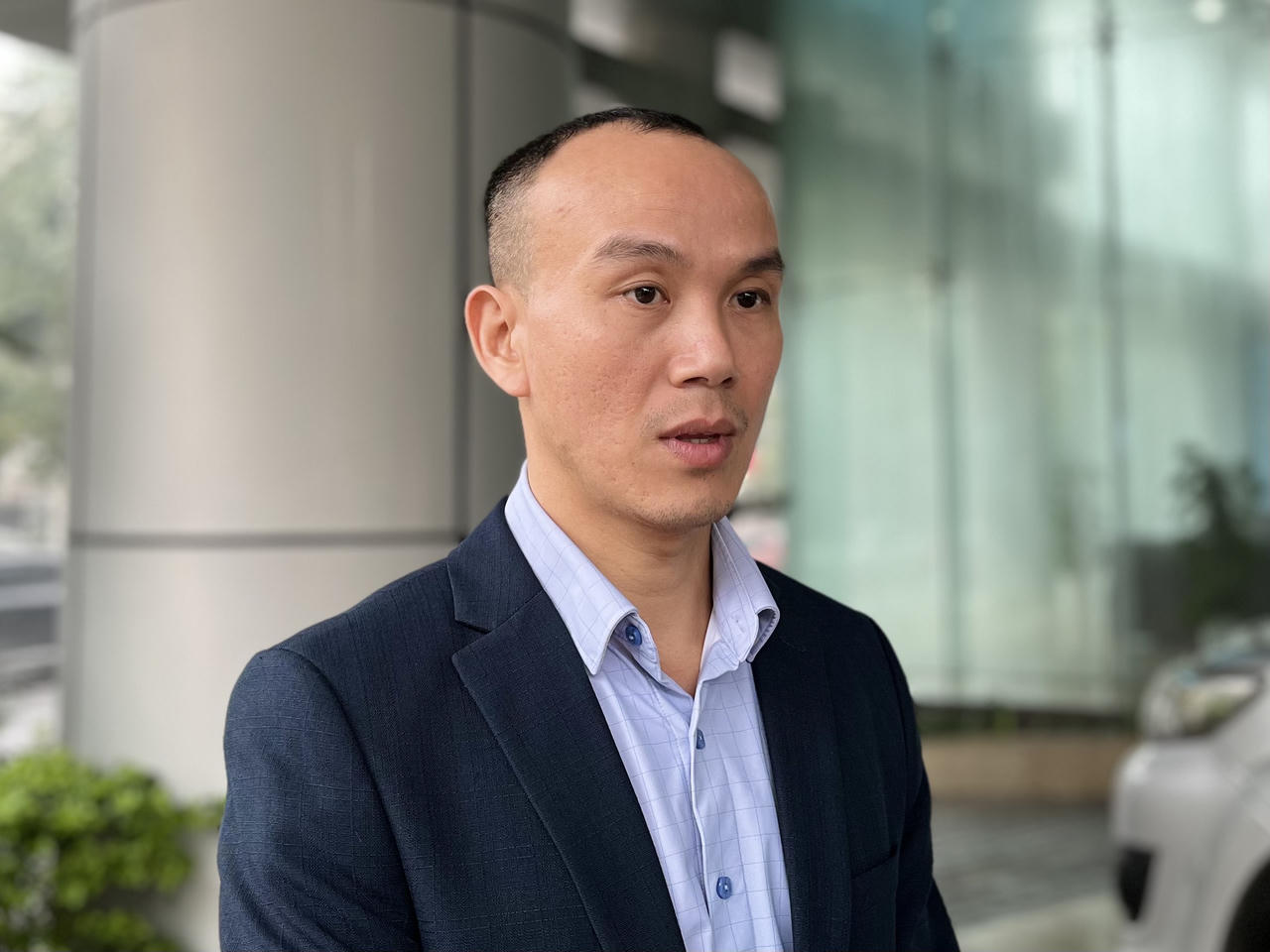 Chuyên gia lý giải vì sao Hà Nội có sương mù dày đặc, trắng xóa 