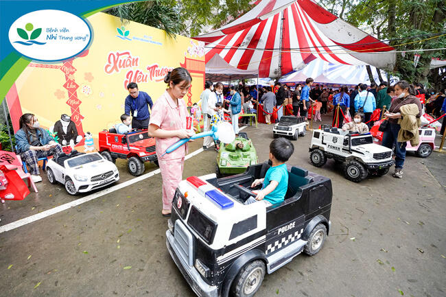 Ấm lòng những hoạt động chăm lo bệnh nhân dịp Tết 