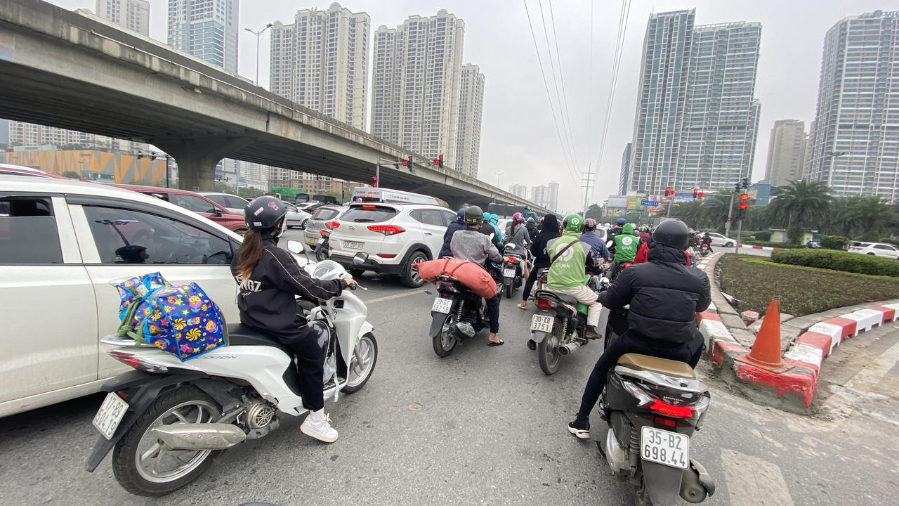 Một số tuyến đường thông thoáng lạ thường sát kỳ nghỉ Tết Nguyên đán 2024