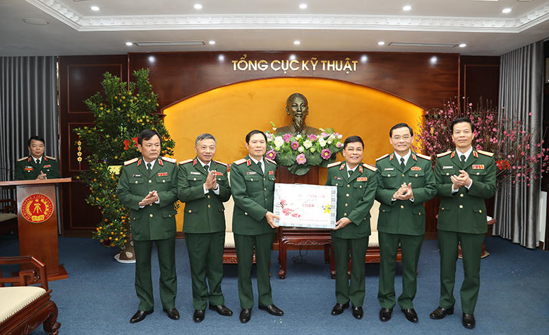 Thượng tướng Nguyễn Tân Cương chủ trì Hội nghị Giao ban trực tuyến và chúc Tết toàn quân