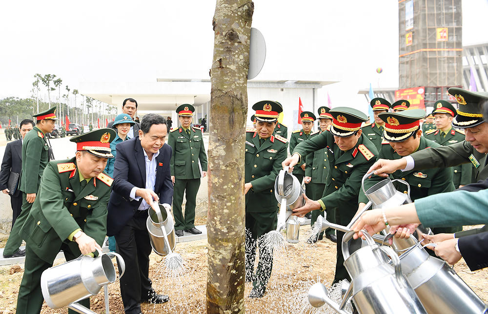Bộ Quốc phòng phát động “Tết trồng cây đời đời nhớ ơn Bác Hồ”