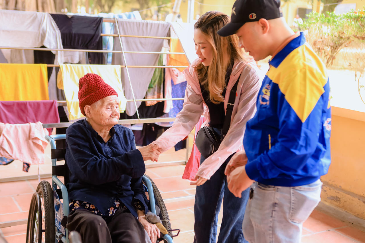Những hình ảnh ấm áp của hành trình thiện nguyện “Sống yêu thương”