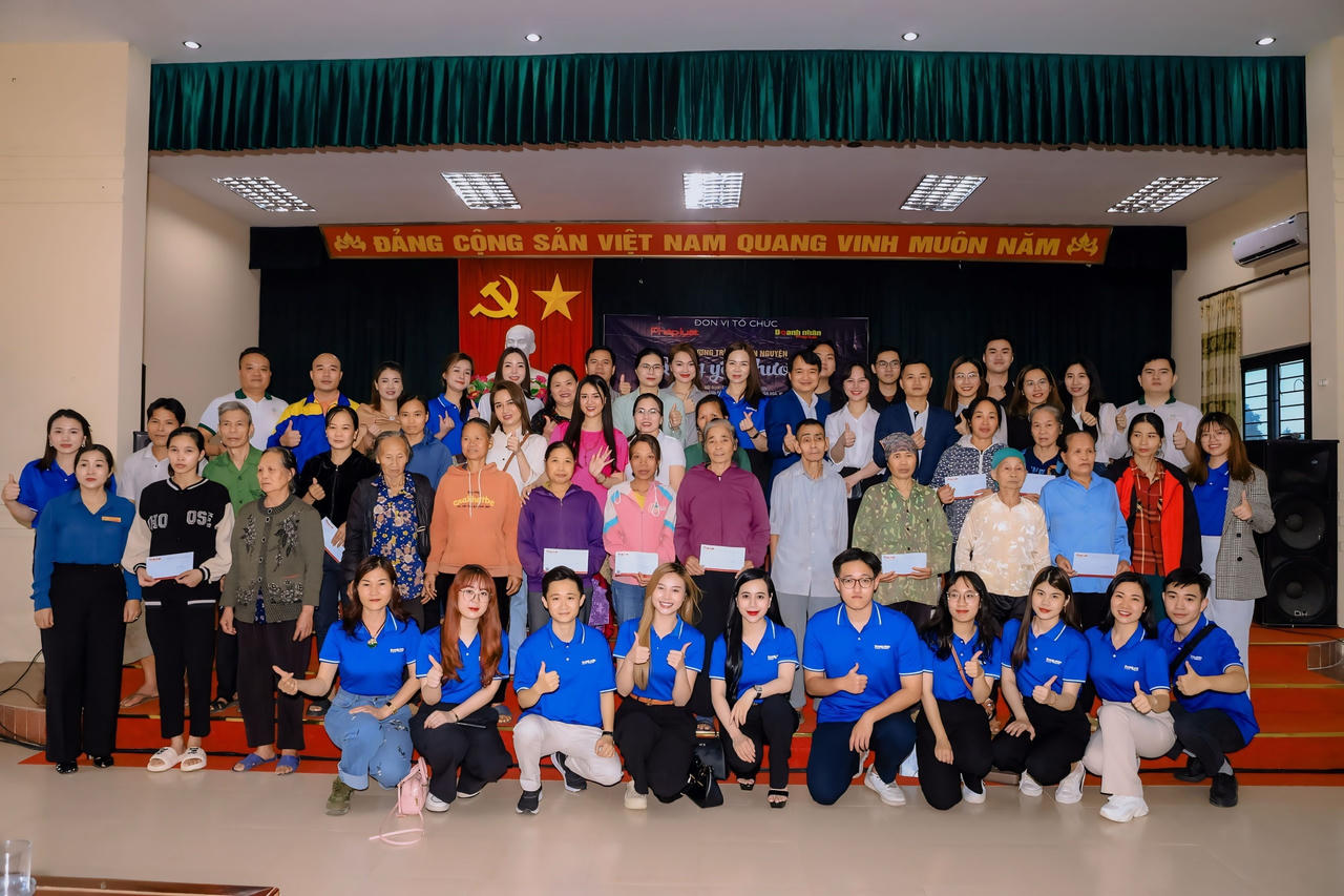 Những hình ảnh ấm áp của hành trình thiện nguyện “Sống yêu thương”