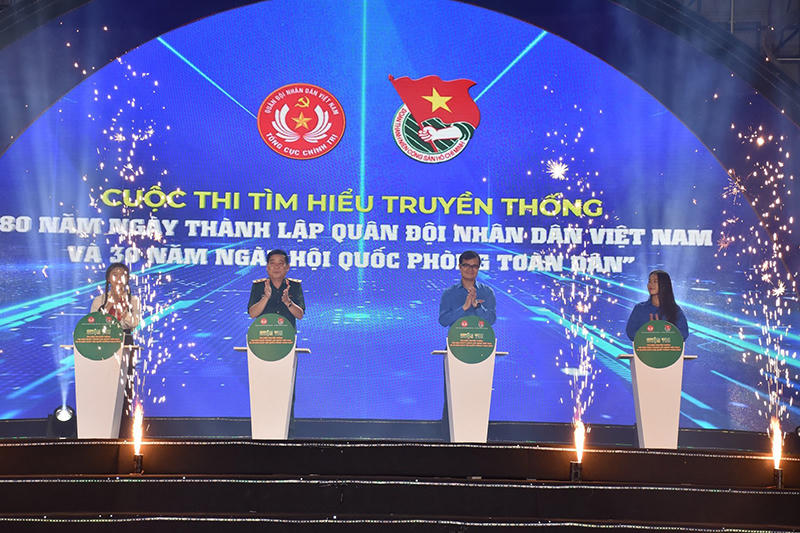 Lắng đọng Chương trình giao lưu nghệ thuật “Điện Biên Phủ - Khát vọng non sông”