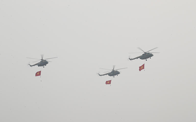 Thượng tướng Nguyễn Văn Nghĩa kiểm tra hợp luyện diễu binh, diễu hành kỷ niệm 70 năm Chiến thắng Điện Biên Phủ