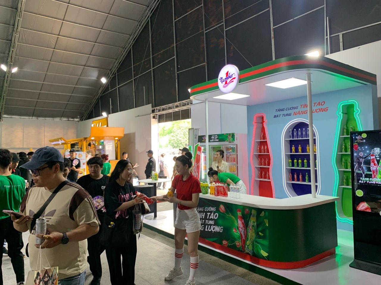 “Nước tăng lực quốc dân” gây bất ngờ tại sự kiện GameVerse 2024 