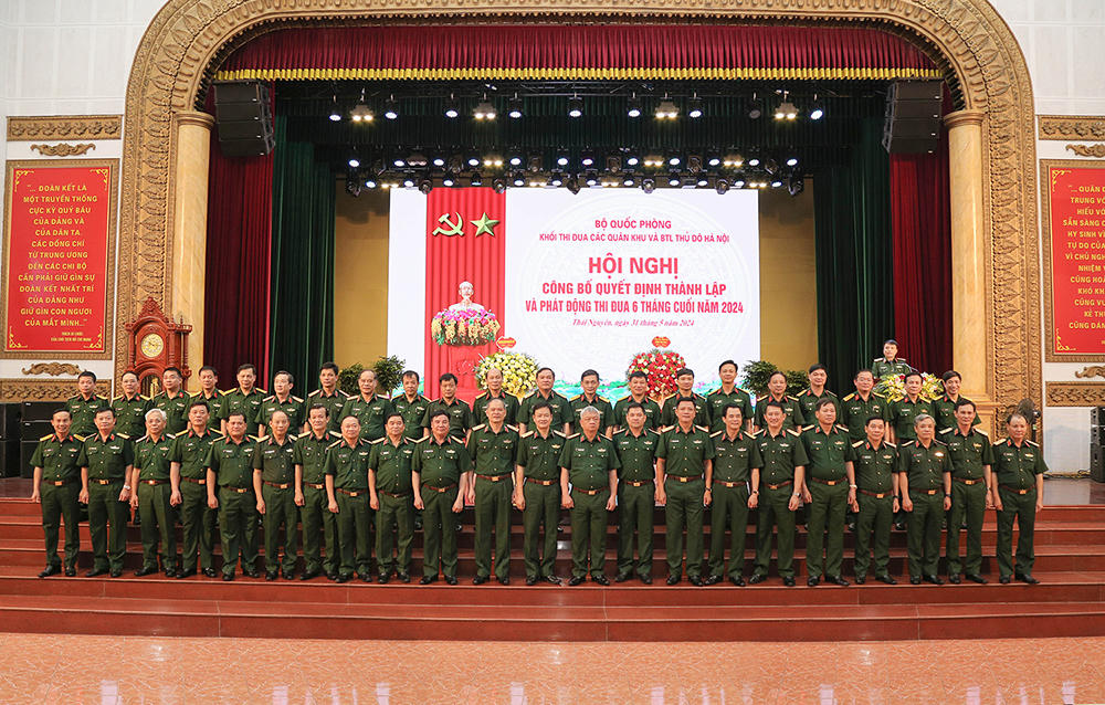 Công bố Quyết định thành lập Khối thi đua số 2, Bộ Quốc phòng