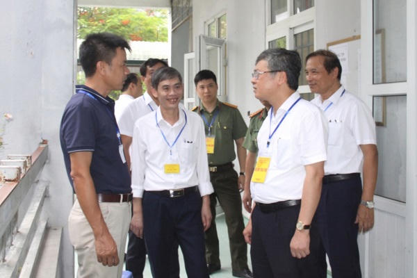 Thí sinh các địa phương bước vào Kỳ thi tuyển sinh lớp 10