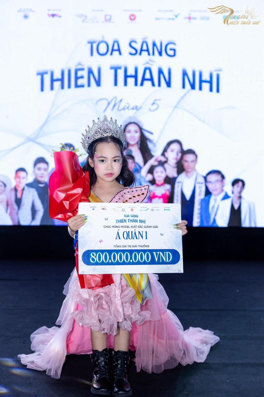 Chân dung tân Quán quân Tỏa sáng thiên thần nhí mùa 5 Nguyễn Thảo Phương