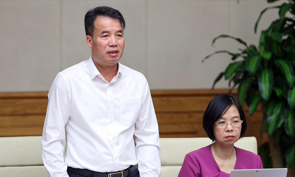 Đồng bộ, quyết liệt, hiệu quả nhiều giải pháp chi trả lương hưu, trợ cấp BHXH hàng tháng qua tài khoản cá nhân