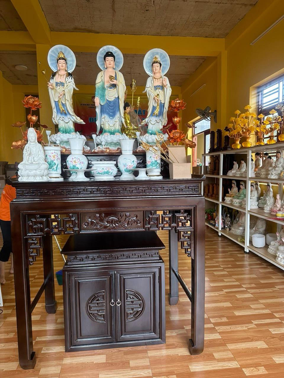 Vật phẩm Phật giáo khai trương shop ở TP Thủ Đức