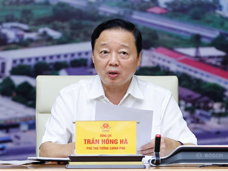 Thủ tướng: Tăng tốc, bứt phá để hoàn thành thêm 1.200 km cao tốc vào năm 2025