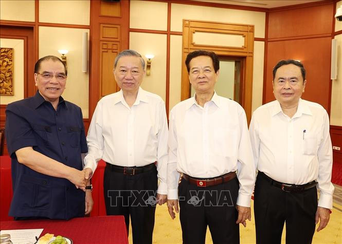 Tổng Bí thư, Chủ tịch nước Tô Lâm chủ trì Hội nghị gặp mặt các đồng chí lãnh đạo, nguyên lãnh đạo Đảng, Nhà nước